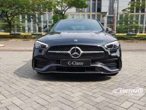 Jual bekas 2024 Mercedes-Benz C300 2.0 AMG Line Sedan HARGA CASH TERMURAH ON THE ROAD,lokasi di DKI Jakarta
