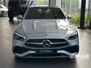 Jual bekas 2024 Mercedes-Benz C300 2.0 AMG Line Sedan HARGA CASH TERMURAH ON THE ROAD,lokasi di DKI Jakarta
