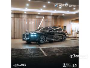 Jual bekas 2025 BMW 735i 3.0 M Sport Sedan,lokasi di DKI Jakarta