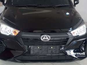 Jual bekas 2025 Daihatsu Sigra 1,0 M PROMO DP 10 JT,lokasi di DKI Jakarta