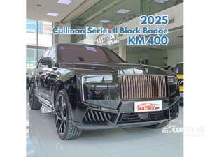 Jual bekas 2025 Rolls-Royce Cullinan 6.7 SUV Series II Black Badge Black Diamond Phoenix Red Hitam,lokasi di DKI Jakarta