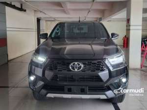 Jual bekas 2025 Toyota Hilux 2,4 V Pickup 4X4 Double Cabin Matic Ready Harga CashKredit Call Me,lokasi di DKI Jakarta