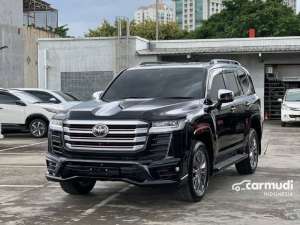 Jual bekas 2025 Toyota Land Cruiser 3,3 300 VX-R 70th Anniversary SUV,lokasi di Kalimantan Selatan