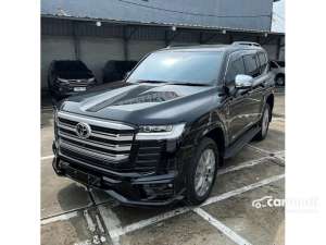 Jual bekas 2025 Toyota Land Cruiser 3.3 300 VX-R 4x4 SUV,lokasi di DKI Jakarta