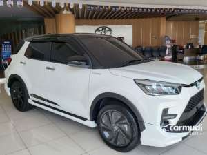 Jual bekas 2025 Toyota Raize 1,0 GR Sport TSS 2 Tone SUV Putih Hitam Harga Termurah Call me,lokasi di DKI Jakarta