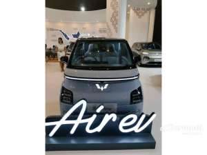 Jual bekas 2025 Wuling Air EV 0.0 Pro 300KM HatchbackPROMOAN JULI BANYAK UNTUNG HARGA TERBAIK BANYAK PENAWARANYA,lokasi di DKI Jakarta