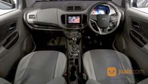 Jual bekas Chevrolet Spin LTZ MT 2013 Abu-Abu,lokasi di Kota Jakarta Selatan