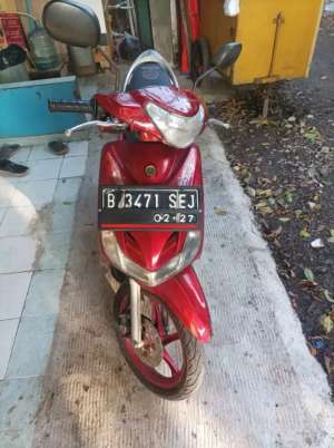 Jual bekas Dijual cepat motor Mio sporty smile tahun 2012,lokasi di Kemayoran