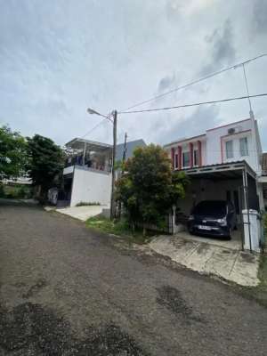 DIJUAL Rumah SHM DI Citra Gran Butuh Cepat lokasi di Cibubur, tersedia melalui melalui situs Olx