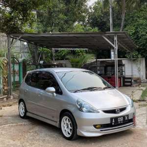 Jual bekas Honda Jazz VTEC Manual 2005,lokasi di K                           