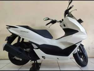 Jual bekas Honda PCX 160 CBS 2021,lokasi di Pedurungan