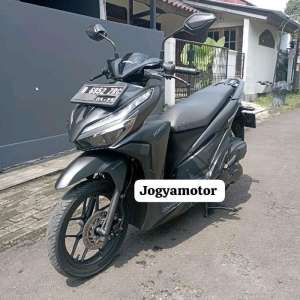 Jual bekas honda vario 125 iss 2020 motor second berkualitas,lokasi di Tangerang Selatan