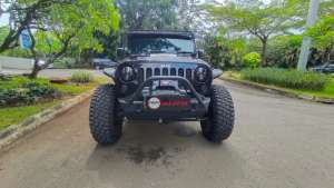Jual bekas JEEP RUBICON MW3 CALL OF DUTY 2012,lokasi di 