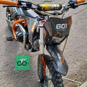 Jual bekas MiniMotor Medium Trail Cross Jaguar Jackle RXK NEW lampu 50cc 4tak Matic seken like new,lokasi di Kab. Jombang