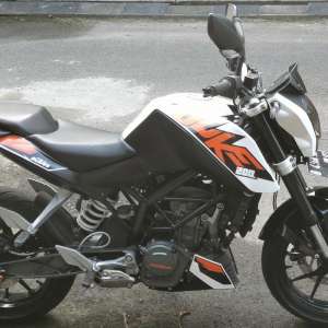 Jual bekas Motor Merek KTM Duke 200 Tahun 2022,lokasi di Kab. Bogor