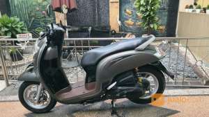 Jual bekas New Scoopy F1 Sporty tahun 2018-Odomtr 16.000 KM,lokasi di Kota Medan