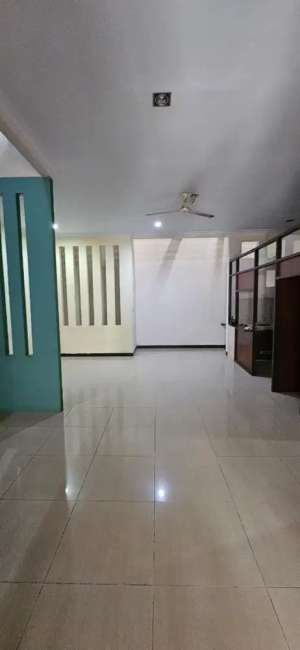 RUMAH SIAP HUNI KAVLING POLRI JELAMBAR JAKBAR lokasi di Grogol Petamburan, tersedia melalui melalui situs Olx