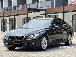 Jual bekas TDP 20jtBMW 320i 2.0 Sport Sedan AT 2015 Hitam Metalik Kondisi Istimewa Bergaransi Dan Dijamin Siap Pakai Kawanmobilbekas,lokasi di DKI Jakarta