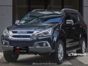 Jual bekas TDP 43jtIsuzu MU-X 2.5 Premiere SUV 2017 Hitam kondisi istimewa bergaransi dan dijamin siap pakai Kawanmobilbekas,lokasi di DKI Jakarta