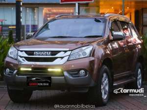 Jual bekas TDP 43jtISUZU MU-X 2.5 R2 FACELIFT DIESEL AT 2015 Coklat Kondisi Istimewa Dan Dijamin Siap Pakai kawanmobilbekasn,lokasi di DKI Jakarta