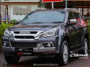 Jual bekas TDP 47jtISUZU MU-X 2.5 R2 FACELIFT PREMIERE Diesel 4x2 AT 2017 Abu Abu Kondisi Istimewa Dan Dijamin Siap Pakai kawanmobilbekasn,lokasi di DKI Jakarta