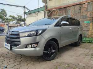 Jual bekas Toyota Kijang Innova 2.0 V Bensin-AT 2016,lokasi di 