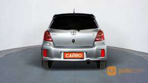 Jual bekas Toyota Yaris J MT 2012 Silver,lokasi di Kota Semarang