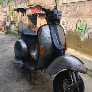 Jual bekas Vespa p150s tahun 1983 akur mesin, mesin sehat, body lempeng,lokasi di Bekasi