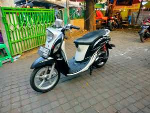 Jual bekas Yamaha Mio Fino 115 CC Full Injeksi Tahun 2014,lokasi di Setia Budi