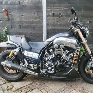 Jual bekas YAMAHA VMAX STREET FIGHTER,lokasi di Mataram
