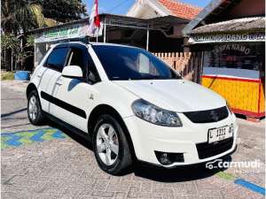 Jual bekas 2013 Suzuki SX4 1.5 Cross Over Hatchback,lokasi di Jawa Timur
