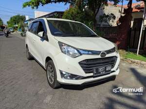 Jual bekas 2017 Daihatsu Sigra 1.2 R Deluxe MPV MATIC WARNA FAVORIT,lokasi di Jawa Timur