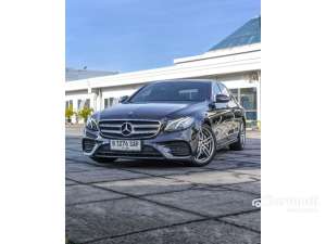 Jual bekas 2018 Mercedes-Benz E300 2.0 AMG Line Sedan Paket Kredit CIMB Niaga Auto Finance Siap Pakai Terima Tukar Tambah Cash Kredit Perfect Condition,lokasi di DKI Jakarta