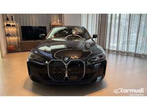 Jual bekas 2024 BMW i4 0.0 eDrive35 Coupe,lokasi di Bali