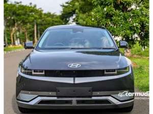 Jual bekas 2025 Hyundai IONIQ 5 0.0 Signature Long Range SUV,lokasi di DKI Jakarta