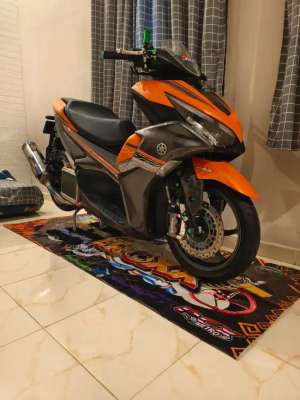 Jual bekas Aerox new ABS plat jakarta surat lengkap pajak off 1bulan siap parkir,lokasi di Batanghari Nuban