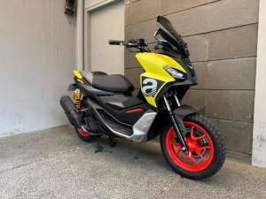 Jual bekas Aprilia SR GT 200,lokasi di Sumur Bandung