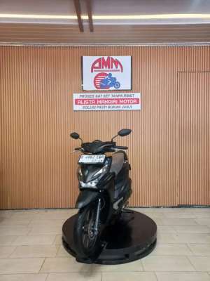 Jual bekas BEAT DELUXE SMARTKEY 2024, SS KOMPLIT, KM RENDAH, PAJAK ON,lokasi di Cimanggis