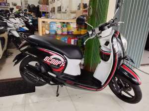 Jual bekas BEAT SCOOPY 2015 MURAH KULIAH.USAHA UMKM.PROMO,lokasi di Lowokwaru