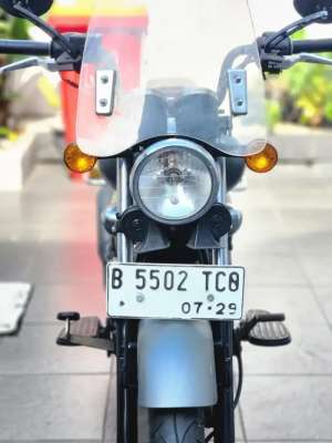 Jual bekas BENELLI MOTOBI EFI EVO PE 200 GREY KM ONLY 4 RB TAHUN 2019 ISTIMEWA,lokasi di Sukmajaya