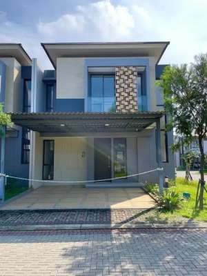 Best Price. Rumah bagus Mozia Aure BSD, posisi hoek.. lokasi di Pagedangan, tersedia melalui melalui situs Olx