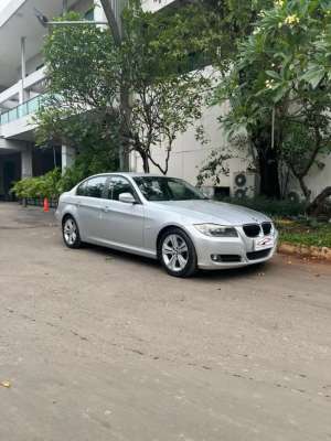 Jual bekas BMW 320i E90 LCi bisnis,lokasi di 