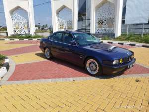 Jual bekas BMW E34 520iMatic 1991,lokasi di K                           