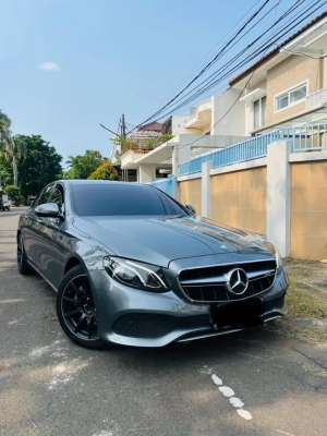 Jual bekas CASH MURAH MERCEDES E250 AVANTGARDE W213 ANTIK SPEEDO DIGITAL FACELIFT,lokasi di 