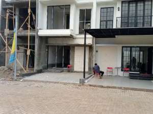 Cluster Bintaro Lestari Rumah mewah strategis dekat Bintaro Exchange lokasi di Pondok Aren, tersedia melalui melalui situs Olx