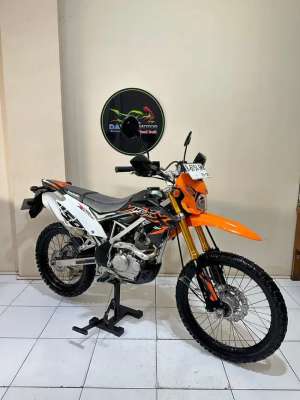 Jual bekas Credit DP 2 juta KLX BF EXTRAME 2023 low Km like new,lokasi di Jatiwarna