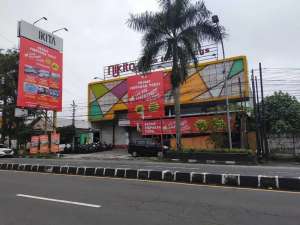 DI JUAL TANAH BONUS BANGUNAN RUKO STRATEGIS MANGKU JALAN MAGELANG lokasi di Mlati, tersedia melalui melalui situs Olx