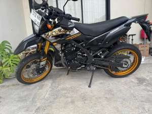 Jual bekas Dijual Cepat KLX 230 SM SE 2024 - Like New,lokasi di Tebet