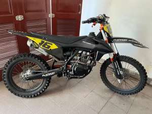 Jual bekas Dijual cepat MP Mono KTM 250,lokasi di Seberang Ulu I