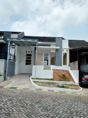 Dijual Cepat Rumah 1 Lantai Modern Minimalis di Semarang, siap huni lokasi di Banyumanik, tersedia melalui melalui situs Olx